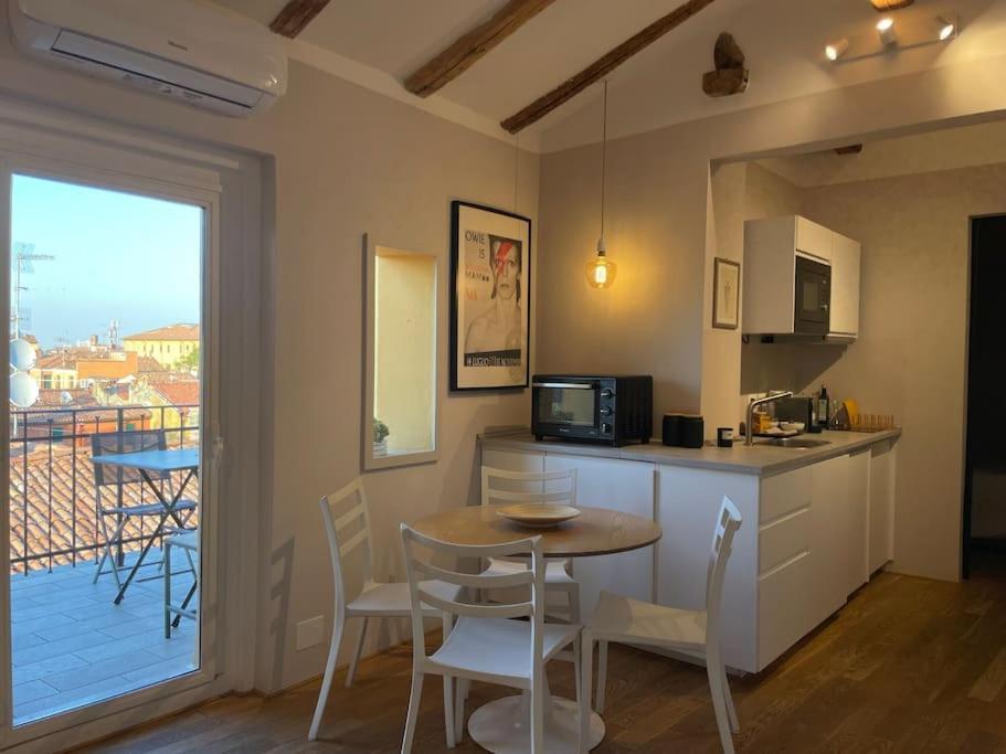 Romantic Attic Room With Panoramic View Bolonia Exterior foto